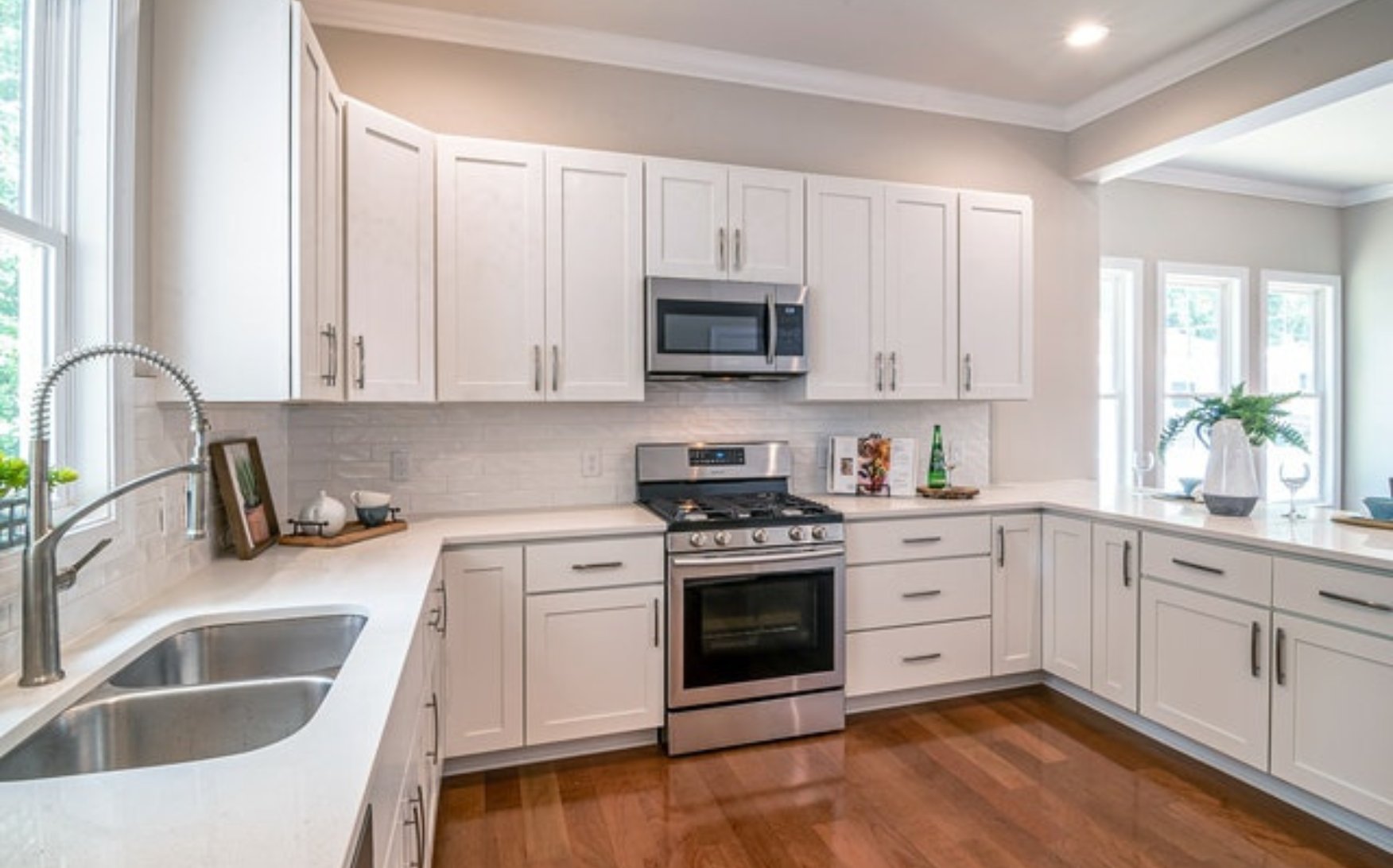 Kitchen Cabinet Hardware Ideas