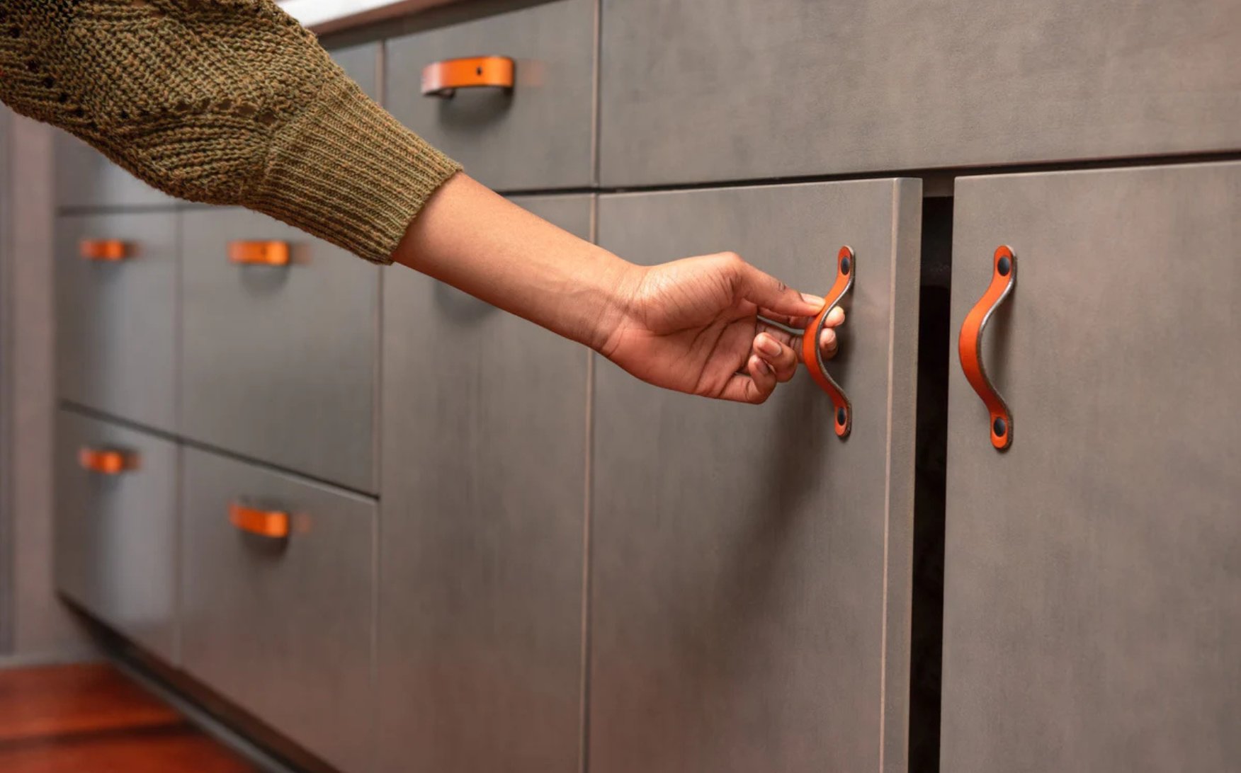 Leather Pulls